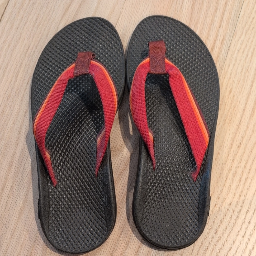 Chaco Size 7 Flips Sandals